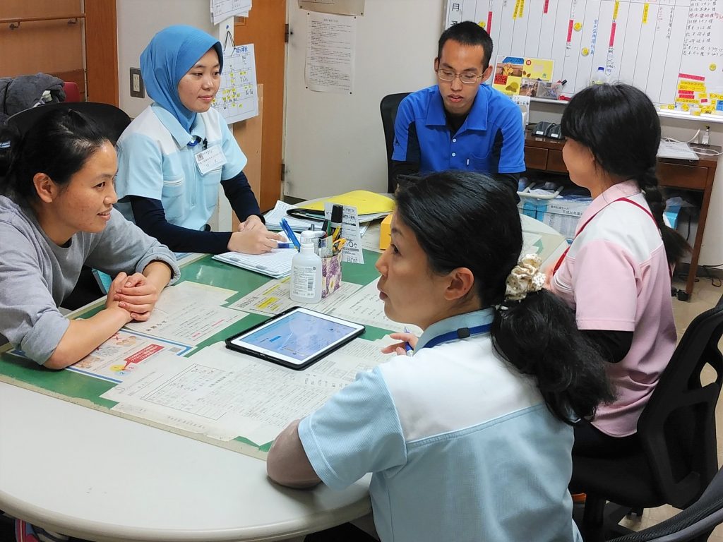 技能実習生の受け入れで島しょ部の人材不足を解決！地域を支える外国人採用のナレッジ-社会福祉法人新生福祉会-