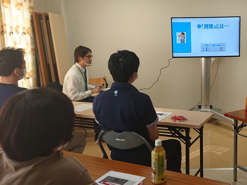 「介護未経験者」をプロに育成　継続的な応募者を獲得するには -株式会社アース-