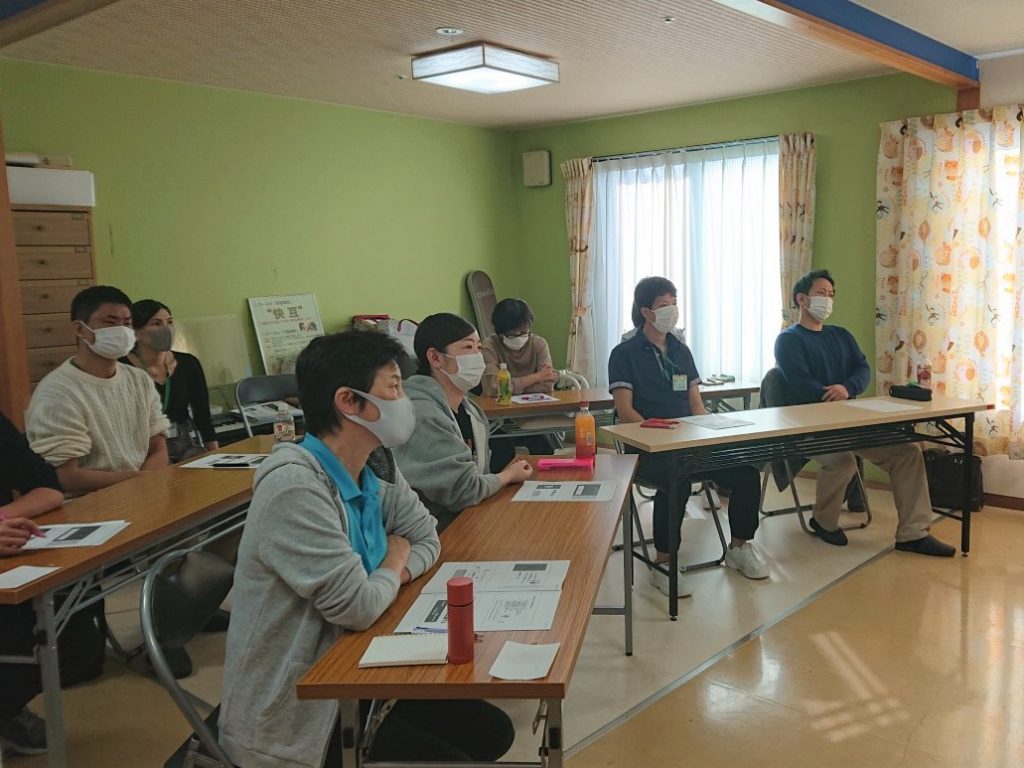 「介護未経験者」をプロに育成　継続的な応募者を獲得するには -株式会社アース-